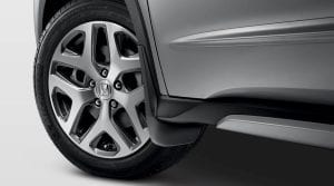 Honda Fit, The 16-inch Alloy Wheels have a bold design that perfectly matches the personality of the Fit.