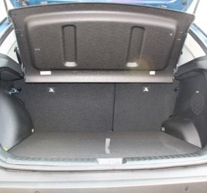 Hyundai Creta 2021, interior trunk view with cargo cover