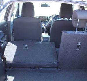 Suzuki Baleno Website interior 60 40 trunk view